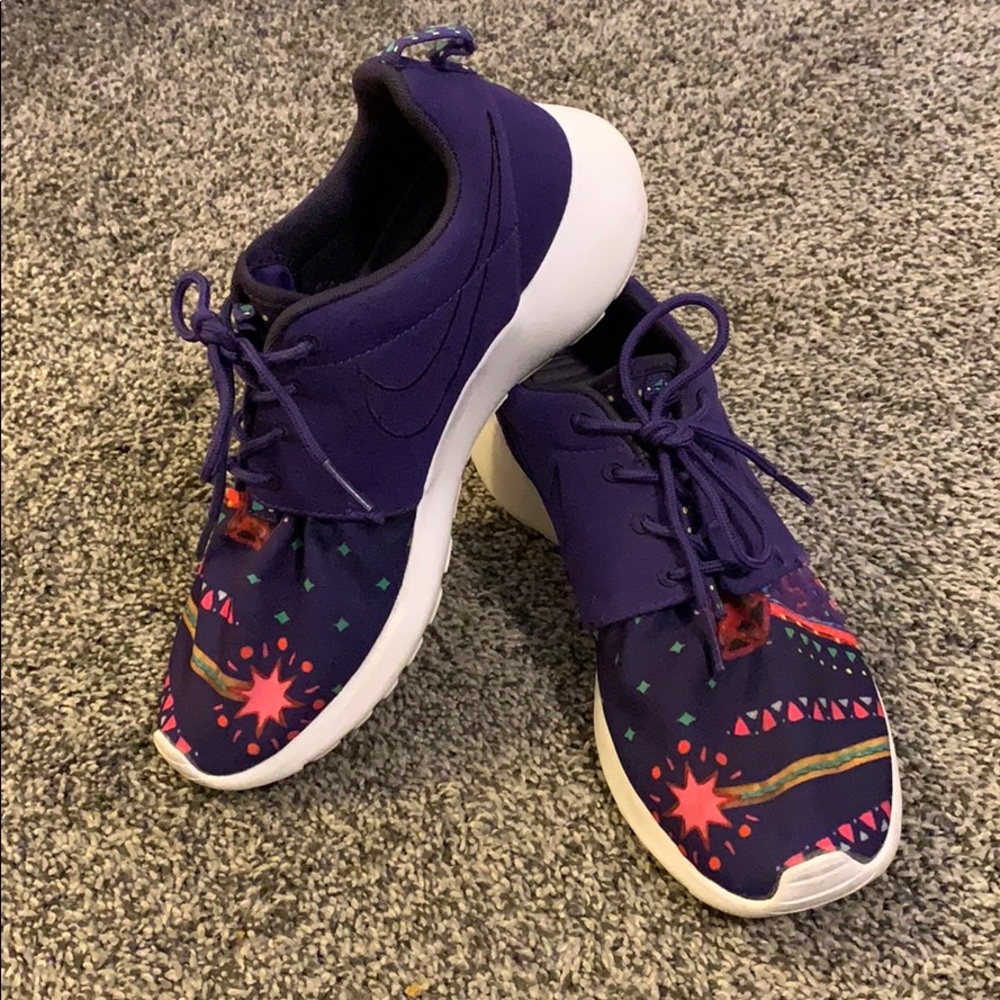 Nike shoes
